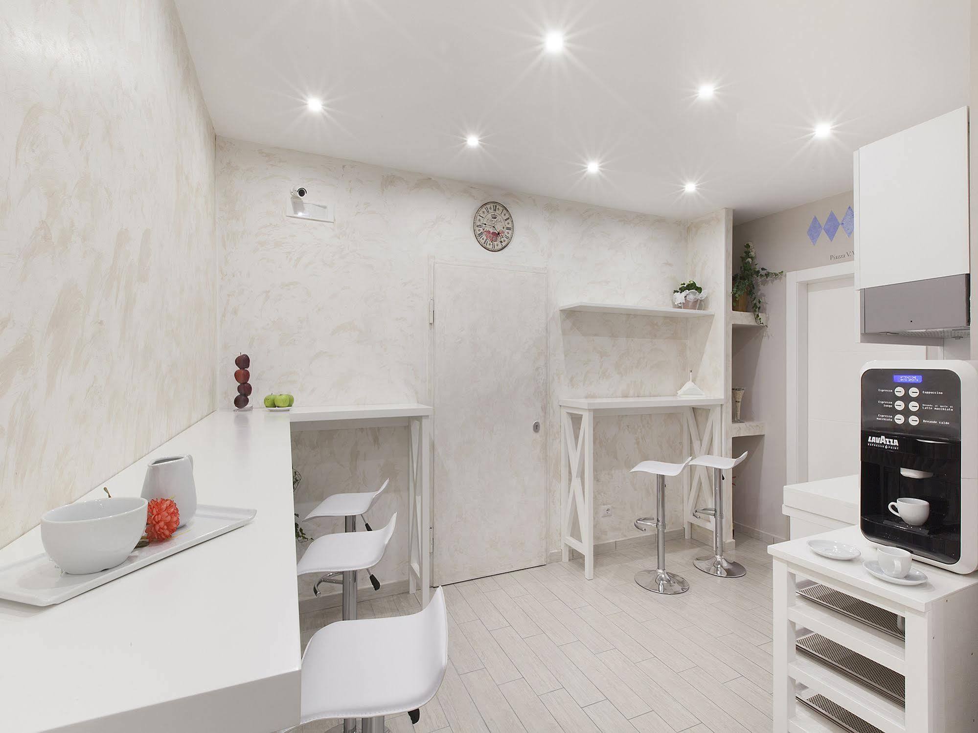Le Quattro Piazze Bed & Breakfast Sorrento Exterior photo